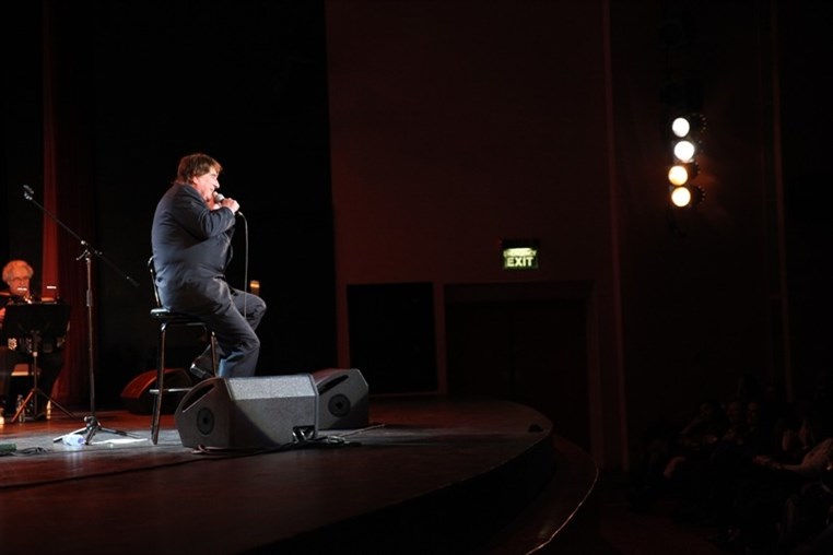 Bernard Sauvat Au Casino Du Liban